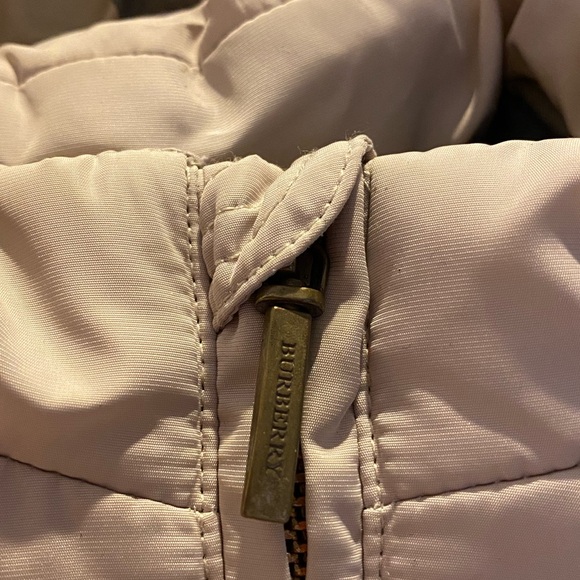 BURBERRY 12m hooded winter puffer coat - Picture 5 of 5